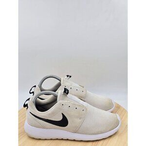 Nike Roshe One White/White-Black Athletic Running  Womens Sz 8 Sneaker Shoe 8449